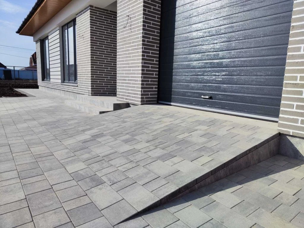 844c2720-59a5-47c4-8fef-2d38941abdd1.jpg 844c2720-59a5-47c4-8fef-2d38941abdd1.jpg