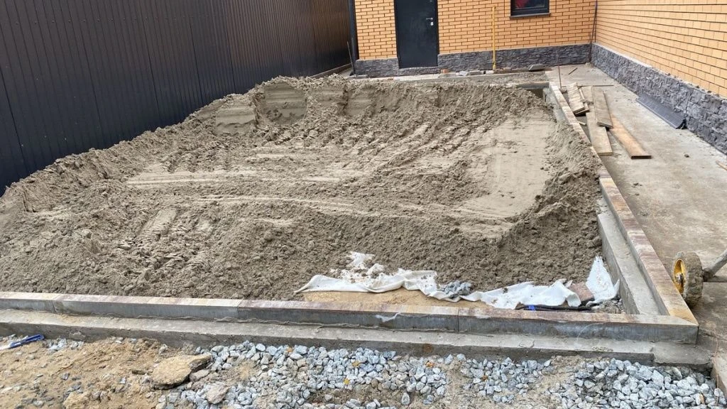 scale_1200.jpg scale_1200.jpg