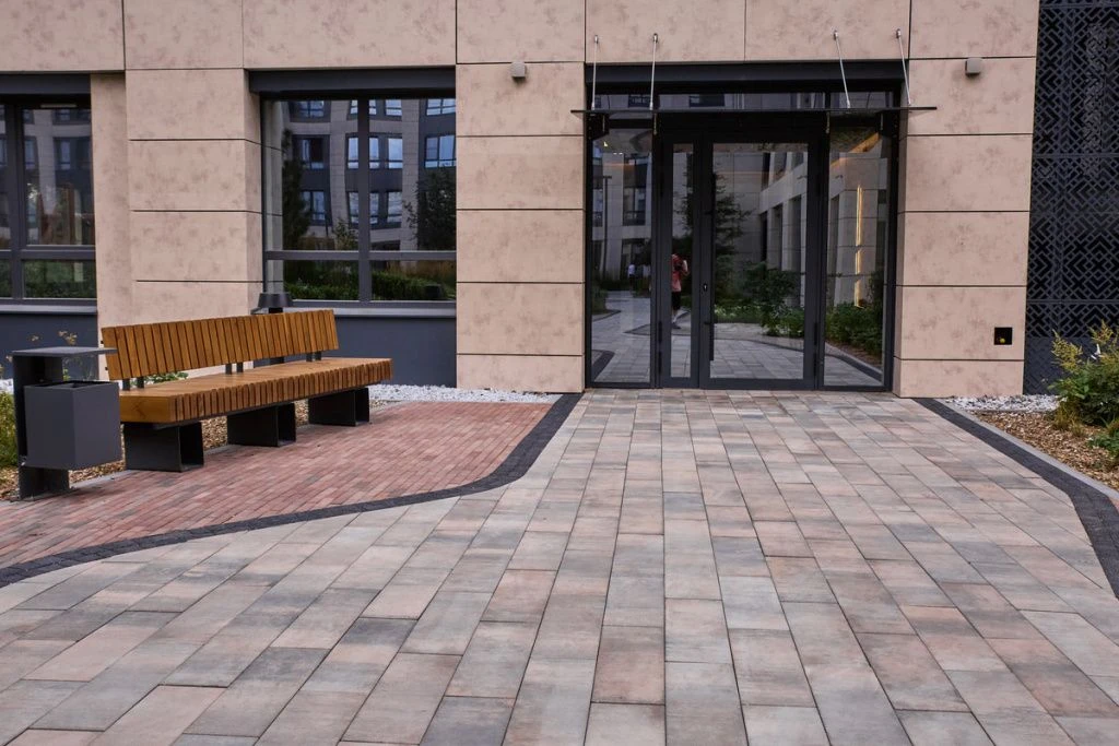 0019 - 02-08-23 - 16-16-01 - Bratilov-min.jpg