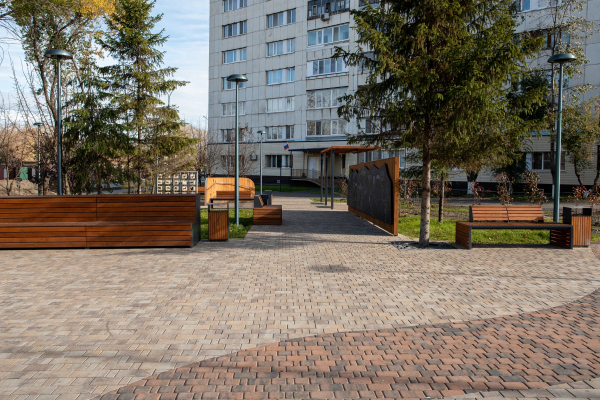 Сквер Радужный в Тюмени