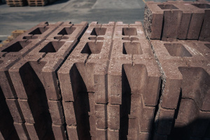 Каталог товаров для оформления ландшафта от завода производителя «Поревит»